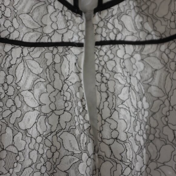 COPY - Do & be delicate Floral lace halter top Size S - Picture 7 of 14